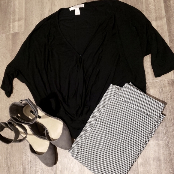 *2 for 15* Black Shirt - Picture 1 of 5